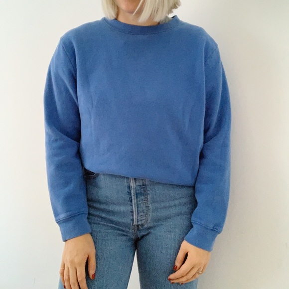 periwinkle crewneck sweatshirt